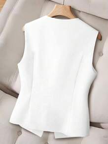 GlowEve CURVE 加大码轻盈纯色纽扣腰部无袖西装外套，休闲通勤日常穿着 - 白色 - 查看 2