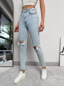 EURMUSE Petite HIGH RISE RIPPED MOM JEAN LIGHT BLUE ,Petite Women - Light Wash - View 5
