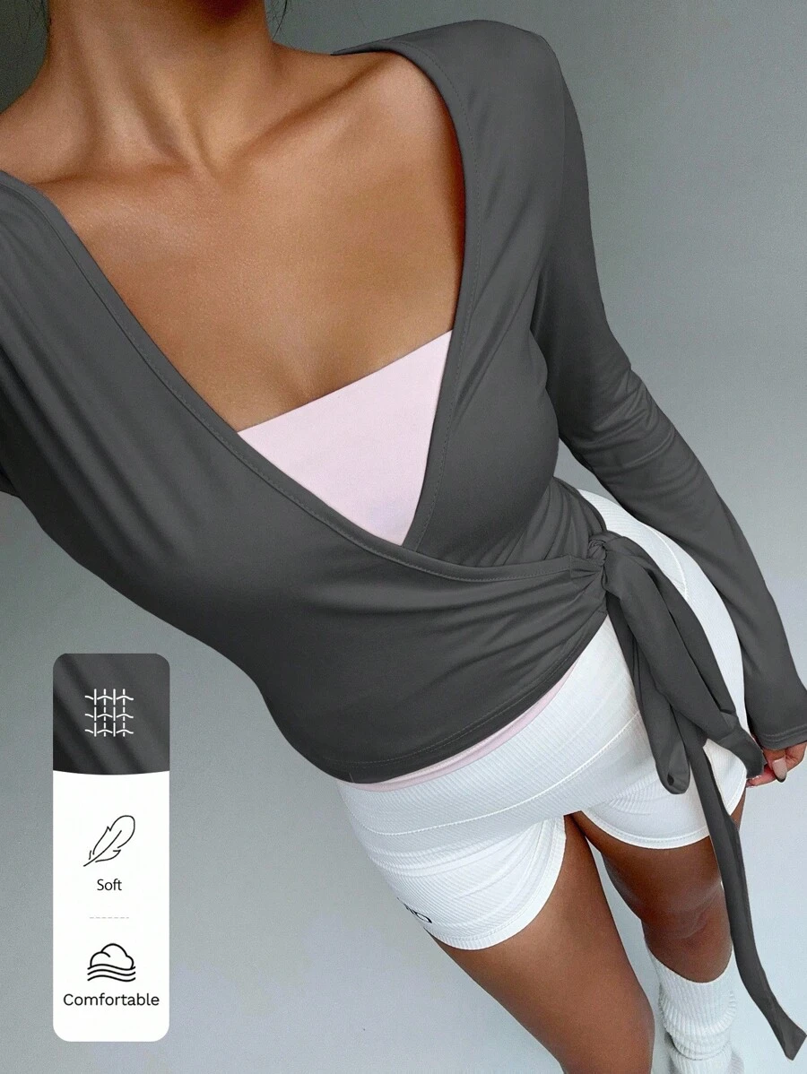 FavEase 粉色瑜伽健身运动高弹柔软裹身 V 领系腰长袖短款紧身 T 恤，时尚简约休闲优雅百搭女士春秋季必备衣橱 - 深灰色 - 查看 1