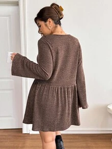Lounesse Vestido de punto marrón de manga abierta para mujer talla grande, vestido de punto corto casual y versátil para uso diario - Marrón - Ver 5