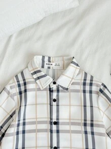 SHEIN 1 件年轻男孩休闲格子领长袖衬衫，舒适、时尚、百搭纽扣衬衫，学院风上衣，返校装，年轻男孩服装，适合开学第一天、日常穿着、户外、运动、春季、秋季和冬季 - 彩色 - 查看 4