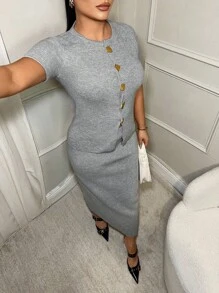 SHEIN SXY New Retro Commuting Business Personalized Metal Button Bodycon Skirt & Women Sweater Two Pieces Set, Suitable For Early Autumn,Fall - Grey - View 4