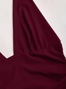 Sweetra فستان قصير أنيق للنساء للارتداء اليومي والتنقل، ذو رقبة عميقة على شكل V وظهر مكشوف، خصر مربوط وذيل غير متماثل، مناسب للصيف - عنابي اللون - مشاهدة 4