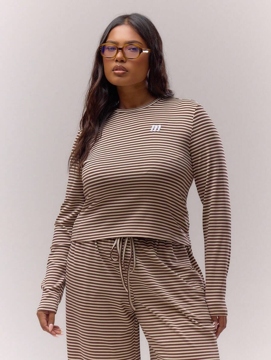 MUSERA Top Bordada de Manga Longa com Listras Plus Size, Elegante, Casual e Chique para Mulheres, Ideal para Férias, Primavera e Verão - Multicolorido - Visão 1