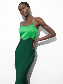 Maija Women's Elegant Contrast Color Contrast Lace Maxi Slip Dress,Festival - Green - View 2