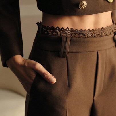 Contrast Lace Press…