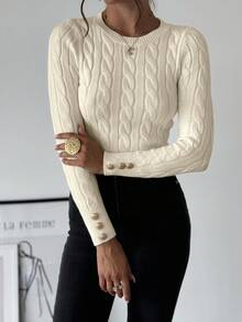 SHEIN PETITE CURVE Femmes grande taille, pull simple et élégant, style décontracté scolaire, polyvalent, col rond, tricot torsadé ajusté, manches longues, automne et hiver, élégant, manches longues, pull col rond. Petits pulls pour femmes, pulls pour femmes, pull-over pour femmes, pull en tricot torsadé, pull à boutons aux poignets - Nude - Voir 7