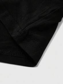 ROMWE MEN Goth Áo thun thoải mái có họa tiết chữ thập đính đá đỏ, thương hiệu thường ngày - màu đen - Xem 4