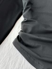 Teen Girl Black Contrast Star Print Long Sleeve Round Neck T-Shirt, Back To School Tee, Streetwear Casual Tee, Fitted Ruched Hem Cropped T-Shirt - Dark Grey - View 6