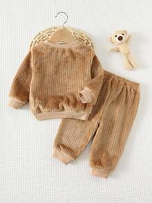 Cozy Pixies 2 件套男婴卡通熊图案针织柔软圆领长袖套头衫和松紧腰裤套装 - 彩色 - 查看 2