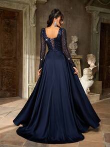 Aureia Elegante vestido de noche formal con escote pronunciado delantero, mangas largas, detalles de lentejuelas azules, patchwork de satén y gasa, abertura lateral alta y cola de pez con caída drapeada en la espalda - Azul Marino - Ver 4