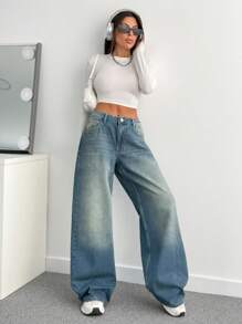 EURMUSE Women's Low Waist Pocketed Wide Leg Loose Casual Versatile Jeans - Medium Wash - View 3