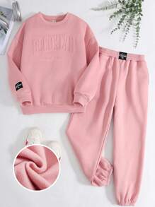 SHEIN Serisse Kids 青少年女孩宽松休闲字母压花贴片细节字母图案圆领套头衫运动衫和运动裤运动 2 件套服装 - 粉色 - 查看 3