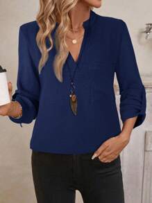 EMERY ROSE 休闲梭织面料纯色上衣，罗纹针织细节，V领设计，女士藏蓝色衬衫，藏蓝色上衣，女士V领衬衫，深蓝色上衣，宝蓝色衬衫，秋季上衣，时尚女士衬衫，休闲款 - 藏蓝色 - 查看 4