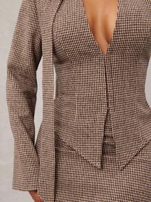 Radiana 大码女装秋冬三件套复古时尚通勤棕色千鸟格羊毛套装：修身西装外套+低腰半裙+围巾（含垫肩）粗花呢两件套棕色西装外套女装棕色两件套女装西装外套半裙套装半裙套装，复古，优雅 - 卡其色 - 查看 5