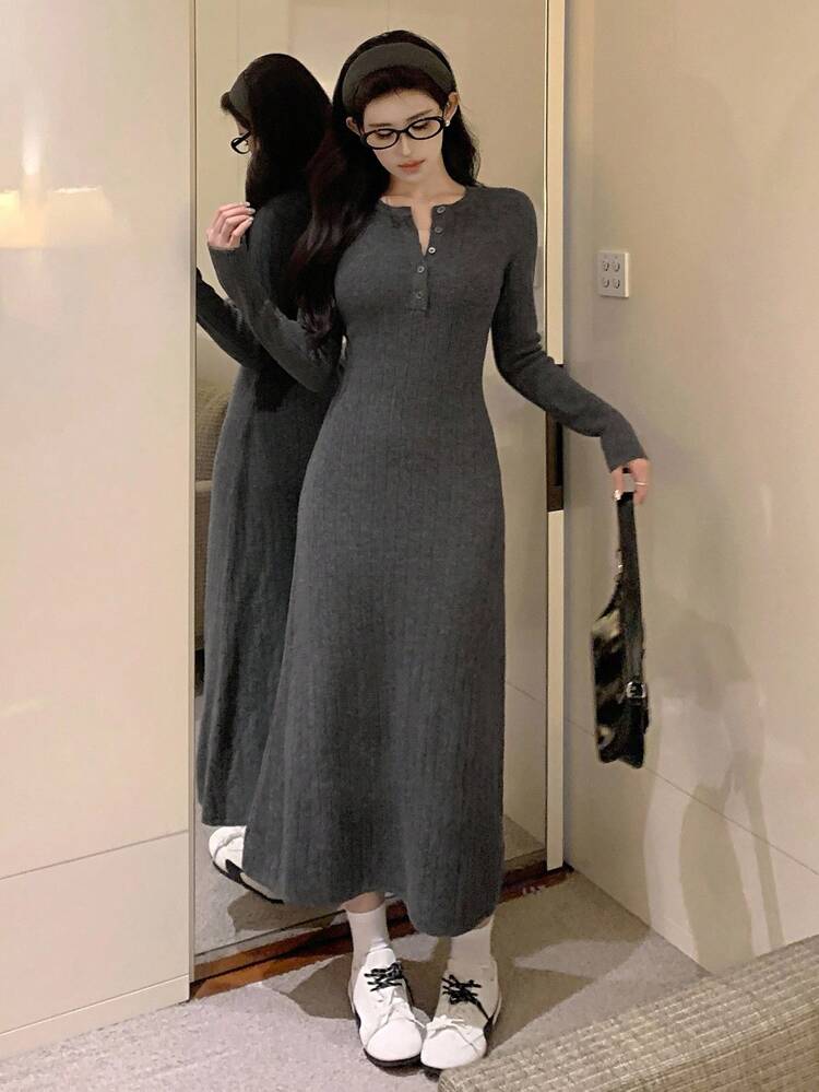 Women's Solid Color Long Sleeve Korean Style Sweater Dress, Autumn/Winter