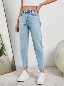 EURMUSE HIGH RISE MOM FIT LIGHT BLUE JEAN PETITE - Medium Wash - View 5