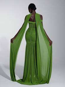 Elitara 优雅奢华橄榄绿色弹力网眼船领全荷叶边亮片伴娘礼服 - 綠色 - 查看 2