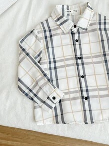 SHEIN 1 件年轻男孩休闲格子领长袖衬衫，舒适、时尚、百搭纽扣衬衫，学院风上衣，返校装，年轻男孩服装，适合开学第一天、日常穿着、户外、运动、春季、秋季和冬季 - 彩色 - 查看 6