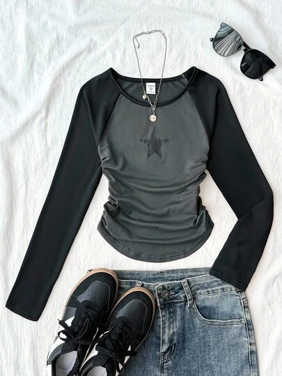 Tween Girl Black Raglan Sleeve Colorblock Star Print Long Sleeve Round Neck T-Shirt, Back To School Tee, Streetwear Casual Tee, Fitted Ruched Hem Cropped T-Shirt Fall Winter