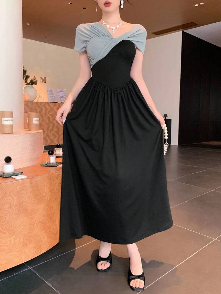 Women's Elegant Commuter Colorblock Asymmetric Collar Dress Prom Dress