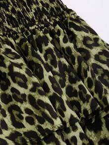 Sweetra 女式性感深褶皱荷叶边下摆露背豹纹连衣裙 - 墨綠色 - 查看 3