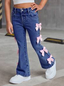 SHEIN Young Girl' Pink Bow Decor Blue Denim Elastic Skinny Flare Jeans ,Kid Girls Spring And Summer Casual Vacation Country Boho Wear, Beach Outfits For Kid Girls,Western Street Wear For Girl,Spring Break Outfits,Rave Outfits Festival Denim Bell Bottoms, Girls Jeans With Bows, Jeans With Pink Bows Fall Winter - Dark Wash - View 2