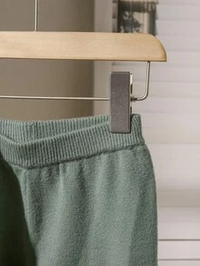 Boys' Crew Neck Colorblock Striped Long Sleeve Top And Solid Color Pants Set, Minimalist & Versatile Boys Two Piece Sweater Set Boys Autumn Winter Clothes Set Toddler Boy Fall Outfit Boys Knit Set Boys Casual Set Toddler Boy Fall Clothes Boys Winter Clothes Boys Sweater Young Boy Clothes Young Boys Striped Sweater Boys' Color-Block Sweater - Green - View 6