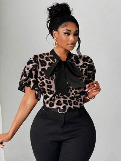 Maweii Plus Size Women Elegant Romantic Heart Print Blouse, Bow Collar Ruffle Trim Colorblock Design, Spring/Summer New