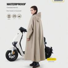SHEIN 防水雨披轻便可重复使用徒步连帽外套适合户外活动 - 卡其色 - 查看 2