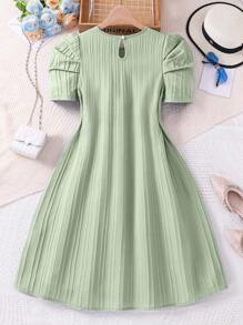 SHEIN Vestido sencillo de manga corta y unicolor para niñas preadolescentes para uso diario - Verde - Ver 2