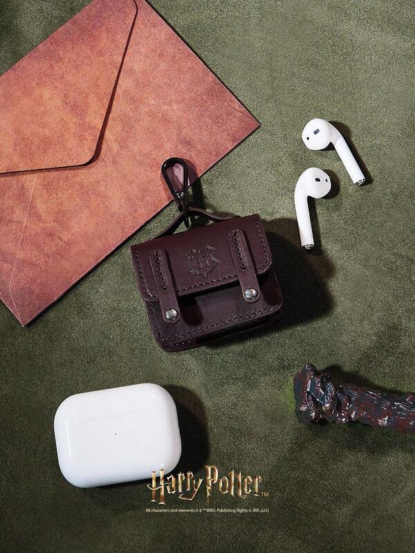 GLOWMODE X Harry Potter Hogwarts House Faux Leather Hook Plug Opening Logo Earphone Storage Pouch Gym Travel Daily Casual Fall Winter