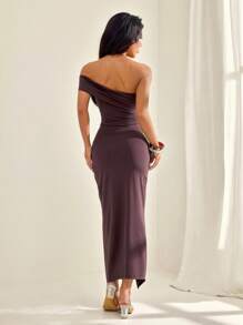 SHEIN PETITE 优雅一字肩露肩腰扭花装饰收腰显瘦高开叉小性感长款连衣裙适合秋冬 - 咖啡棕 - 查看 3