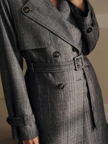 MOTF PREMIUM 翻领双排扣门襟带扣腰带风衣 - 灰色 - 查看 3