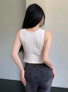 Celisse 1入組交叉鏈條細節針織短上衣 - 杏色 - 查看 2