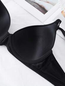 SHEIN Smooth Seamless Simple Underwire Lightly Padded Supportive Basic Bra - Black - View 7