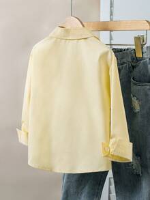 SHEIN Genkimix Kids 1 件女童翻领长袖纽扣条纹衬衫，正面绣有图案，秋季休闲上衣 - 黃色 - 查看 2