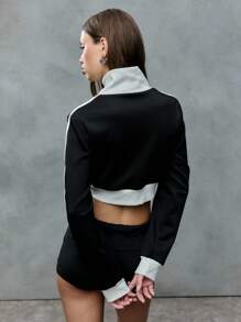 SHEIN Unity The Sleek Black Zip Jacket And Lace-Up Shorts Are 2YK Goals. A Bold Pairing For Punk-Inspired, Back To School Confidence. - Black and White - View 2