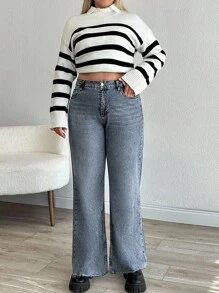 EURMUSE HIGH RISE FRAYED HEM STRAIGHT VUT PLUS SIZE JEAN - Medium Wash - View 6