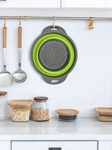 SHEIN 1/2pcs Collapsible Silicone Colander Set, Space-Saving Strainer With Handle, Folding Drain Basket For Fruits, Vegetables, Pasta – Green Kitchen Tool For Easy Storage,Kitchen Strainer Set With Fine Mesh, Essential Kitchen Tools & Kitchen Accessories, A Must-Have Kitchen Tools Gift For Home Chefs, Space-Saving Storage For Kitchen Organizers,Christmas Kitchen Gifts Idea - Green - View 4