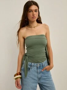 Nöista 深绿色无肩带抹胸上衣，侧边系带设计，修身剪裁。非常适合秋季女性穿着，也适合音乐会、休闲装扮、波西米亚风和西部风格。 - 綠色 - 查看 1