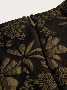 SHEIN ICON 深V领蝴蝶结系带宫廷风浪漫提花缎面连衣裙 - 棕色 - 查看 4