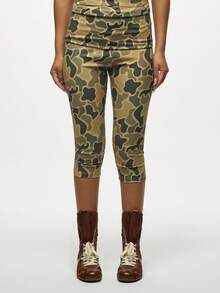 SUMWON WOMEN Camouflage Print High Rise Capri Leggings Form Fitting Comfy Bottoms Retro Military Inspired Design All Season Casual Wear - Army Green - View 5