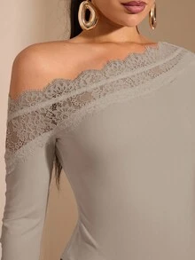 SHEIN BAE 女士不对称蕾丝拼接不对称肩部长喇叭袖连体衣，优雅性感，适合秋冬季叠穿，针织性感连体衣，适合外出、浪漫约会、派对等场合。 - 灰色 - 查看 7