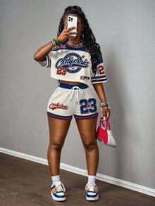 Slaydiva 女式休闲拼色字母和数字印花 T 恤和短裤两件套，夏季 - 彩色 - 查看 1