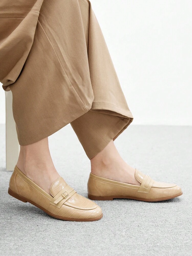 CUCCOO BIZCHIC Women's Apricot Color With Gold Buttons Fashionable Flats