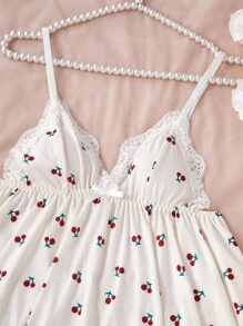 CottageSlumber 蕾丝拼布深V领樱花吊带背心和短裤睡衣套装夏季睡衣樱花睡衣套装两件套睡衣套装女士夏季睡衣套装女士睡衣 - 彩色 - 查看 4