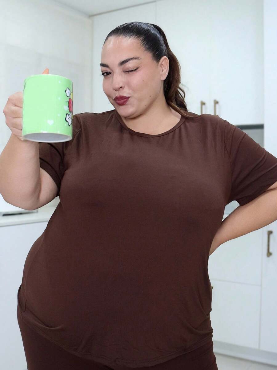 Pretty and Ole Bộ áo thun tay ngắn và quần short màu trơn thường ngày mùa hè phong cách lễ hội âm nhạc cỡ lớn cho nữ - màu nâu - Xem 1