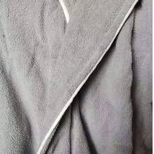 SHEIN 超柔软珊瑚绒浴袍 - 速干、不掉毛、透气 | 男女皆宜 | 现代设计