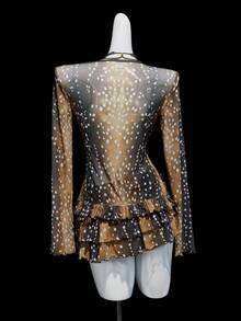 SHEIN ICON 2件套女式鹿印花开衫上衣和分层蛋糕短裤套装 - 棕色 - 查看 2